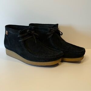 Clarks Shacre Chukka Boots – Men’s Size 8.5 – Black Suede